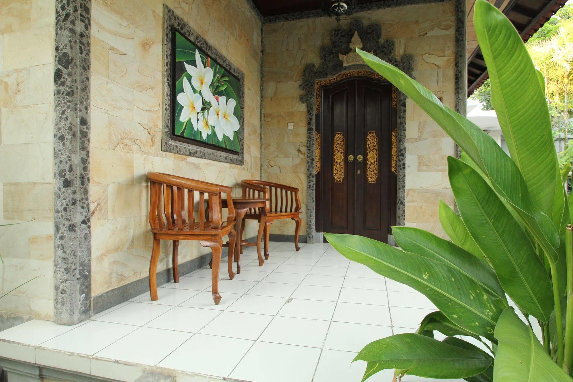 Taman Sari Cottages Kuta Lombok Extérieur photo